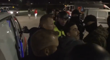Holenderskie media podają swoją wersję: Piłkarze Legii zaatakowali ochroniarza. Trafił do szpitala