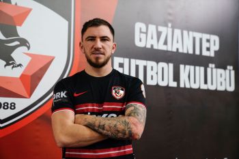 Raków kolejny raz oddał tego piłkarza. W momencie zakupu był najwyższym transferem częstochowskiego klubu w historii Raków kolejny raz oddał tego piłkarza. W momencie zakupu był najwyższym transferem częstochowskiego klubu w historii