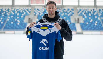 Z Polski wziął go klub Premier League, grał też w Turcji. Jesień spędził w rezerwach, a teraz wylądował w spadkowiczu z Ekstraklasy Z Polski wziął go klub Premier League, grał też w Turcji. Jesień spędził w rezerwach, a teraz wylądował w spadkowiczu z Ekstraklasy