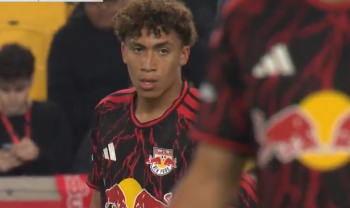 Mateusz Borek apeluje do Jana Urbana w sprawie wielkiego talentu. Mateusz Borek apeluje do Jana Urbana w sprawie wielkiego talentu.