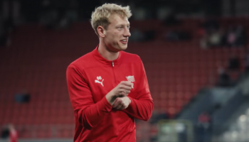Zagrają w przyszłym sezonie w Premier League. Prowadzi ich słynny były piłkarz. Trafi tam Oskar Wójcik? Zagrają w przyszłym sezonie w Premier League. Prowadzi ich słynny były piłkarz. Trafi tam Oskar Wójcik?