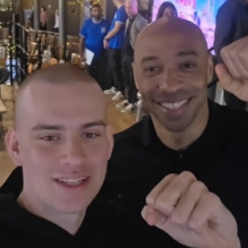 Legenda reaguje na polską zbiórkę. Thierry Henry wystawia niezwykłą nagrodę Legenda reaguje na polską zbiórkę. Thierry Henry wystawia niezwykłą nagrodę