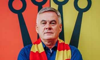 Korona nad przepaścią. Jacek Zieliński stanowczo reaguje na pogłoski o rezygnacji ze stanowiska Korona nad przepaścią. Jacek Zieliński stanowczo reaguje na pogłoski o rezygnacji ze stanowiska
