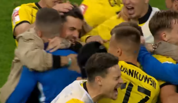 Wieczysta Kraków w PKO BP Ekstraklasie! Klub Wojciecha Kwietnia wyrwał awans, chociaż przyjął cios w finale (VIDEO) Wieczysta Kraków w PKO BP Ekstraklasie! Klub Wojciecha Kwietnia wyrwał awans, chociaż przyjął cios w finale (VIDEO)