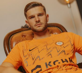 Filip Szymczak zmienia klub. Napastnik odchodzi z Lecha Poznań i wzmacnia ligowego rywala Filip Szymczak zmienia klub. Napastnik odchodzi z Lecha Poznań i wzmacnia ligowego rywala