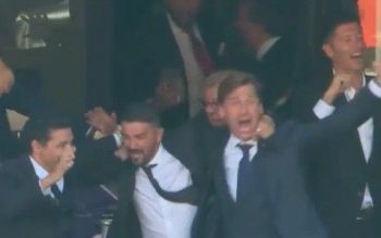 Robert Lewandowski kibicował Hiszpanii w finale mundialu. Tak zareagował na gola Ferrana Torresa (VIDEO) Robert Lewandowski kibicował Hiszpanii w finale mundialu. Tak zareagował na gola Ferrana Torresa (VIDEO)
