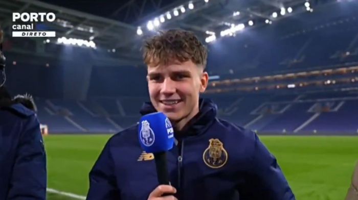 Wielkie pieniądze na stole! Europejscy giganci zmuszają FC Porto do natychmiastowej reakcji Wielkie pieniądze na stole! Europejscy giganci zmuszają FC Porto do natychmiastowej reakcji